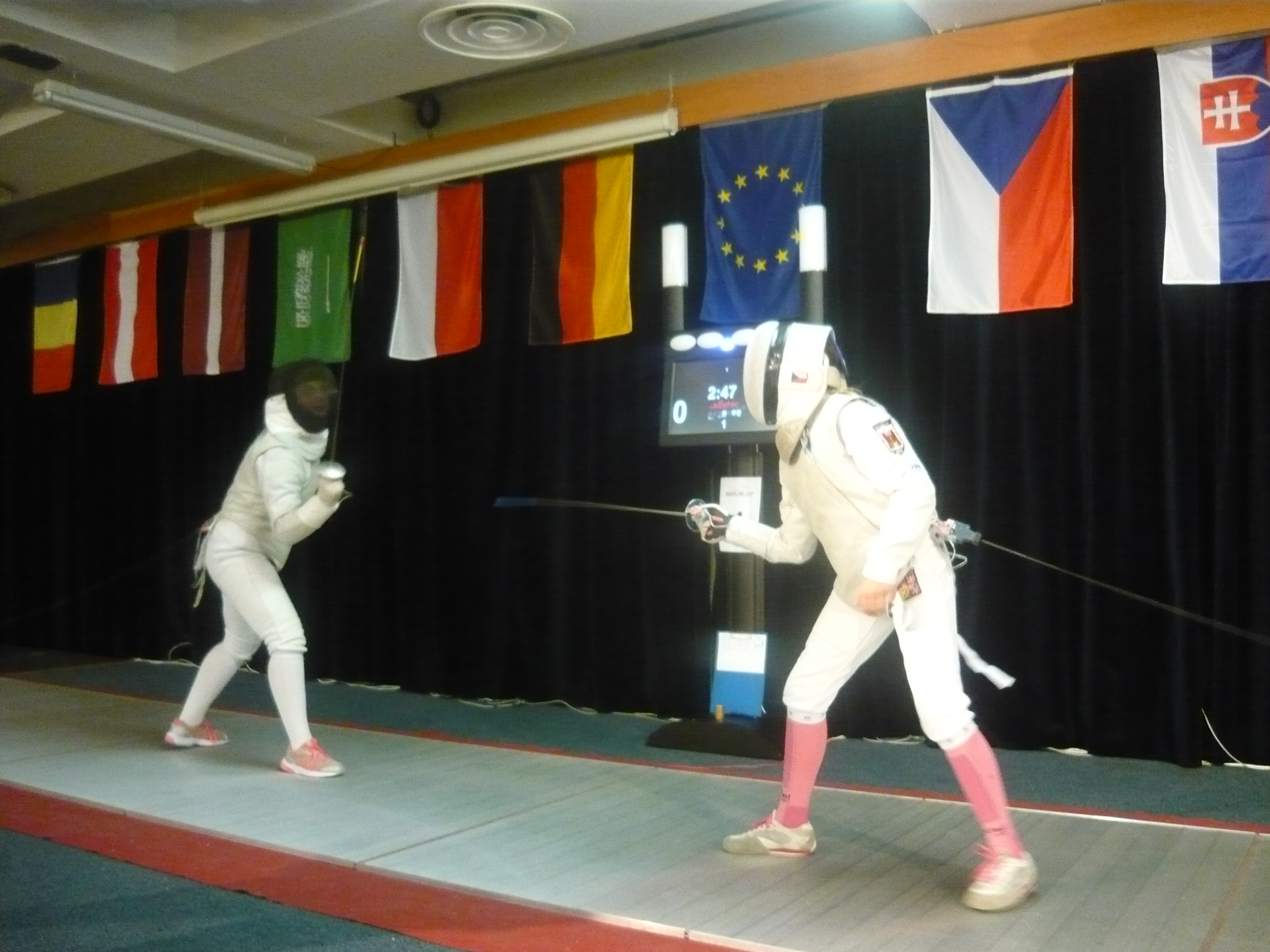 Sportovní šermíři bojovali na turnaji juniorů fleretem v Ostravě a mezinárodním turnaji v Liberci